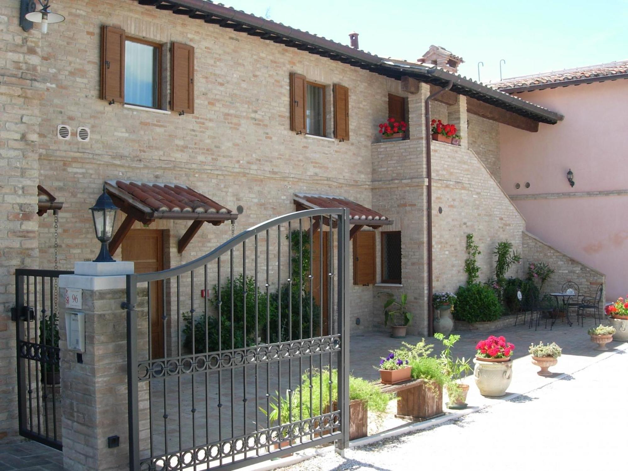 Colleverde Country House & Spa Urbino Dış mekan fotoğraf