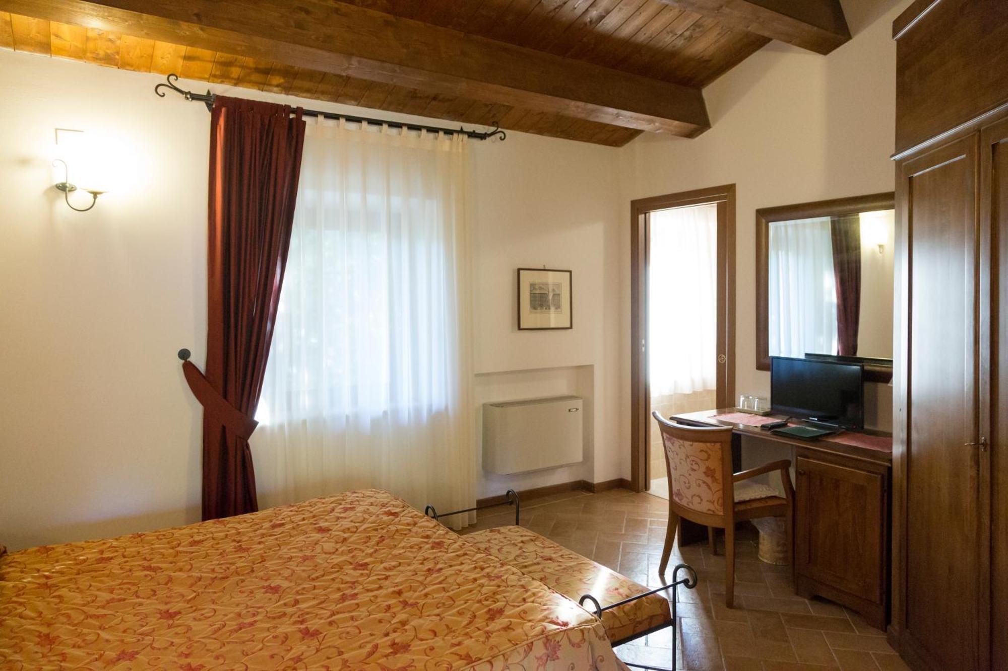 Colleverde Country House & Spa Urbino Dış mekan fotoğraf